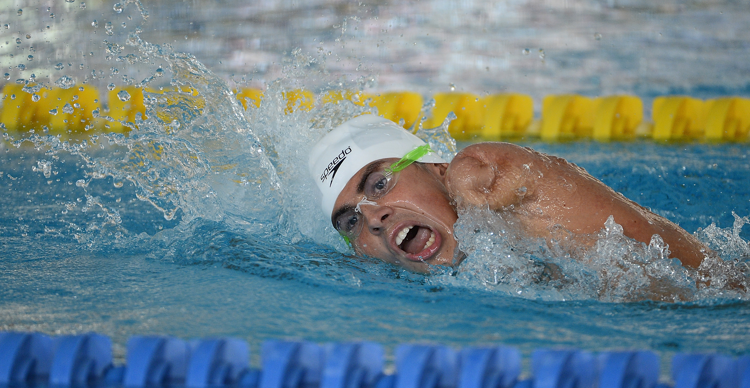 Americas Swimming Records Tumble At Canams