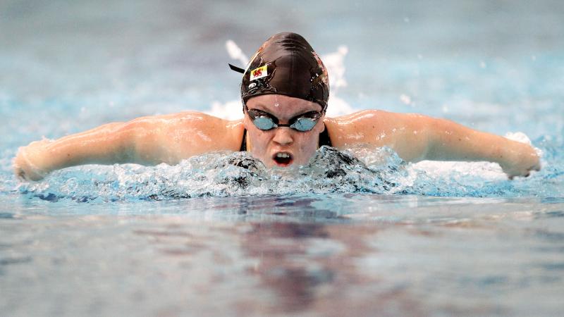 A picture of a woman swimming