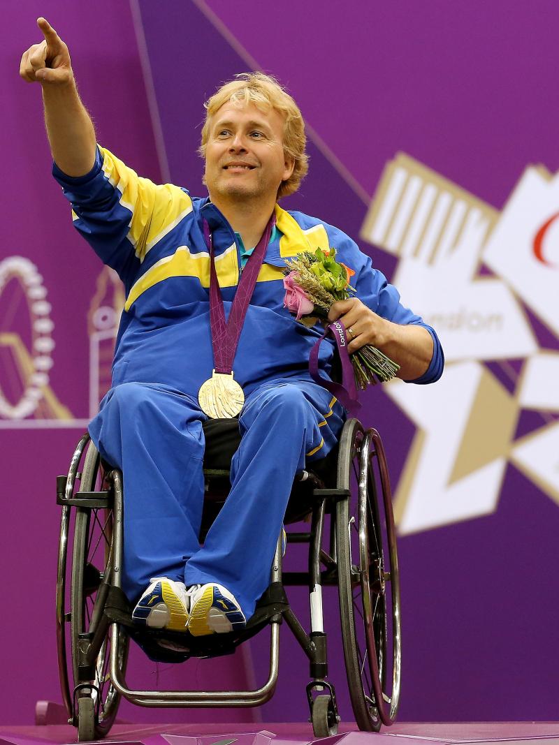 Jonas Jakobsson of Sweden poses with his gold medal