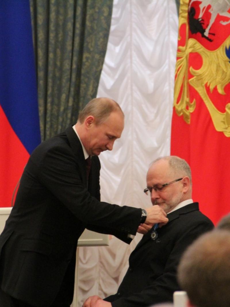 Vladimir Putin and Sir Philip Craven