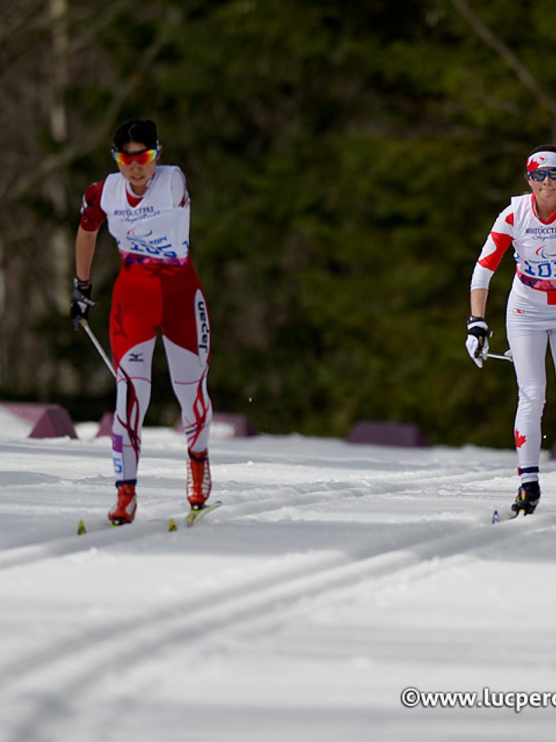 Brittany Hudak, Canada in Women's 15km classic, overtaking a rival