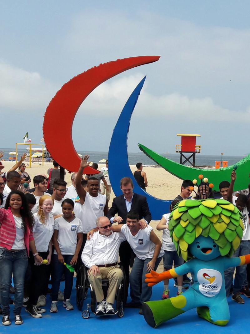 Agitos symbol unveiled on Copacabana Beach. 