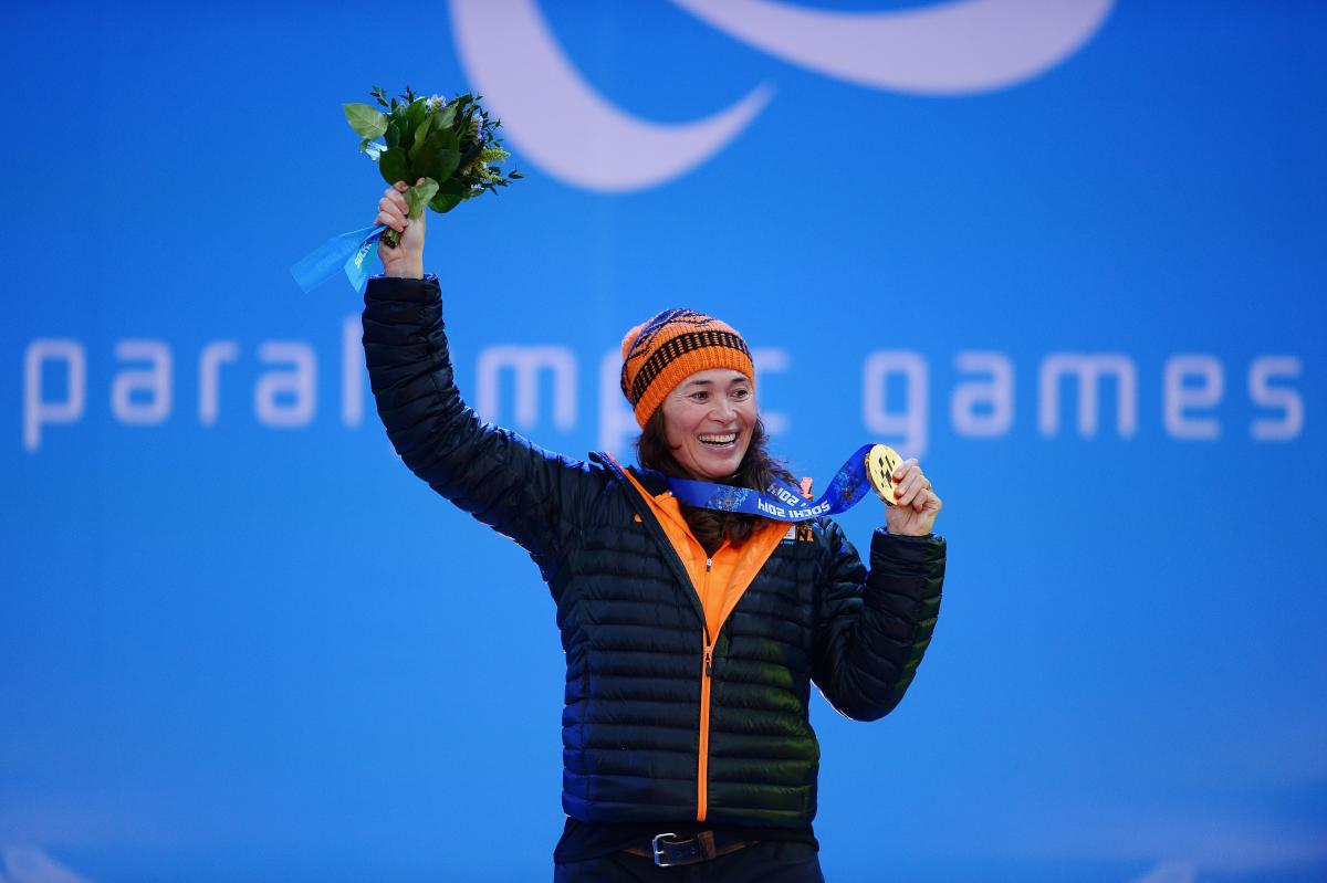 Bibian Mentel celebrates on the podium