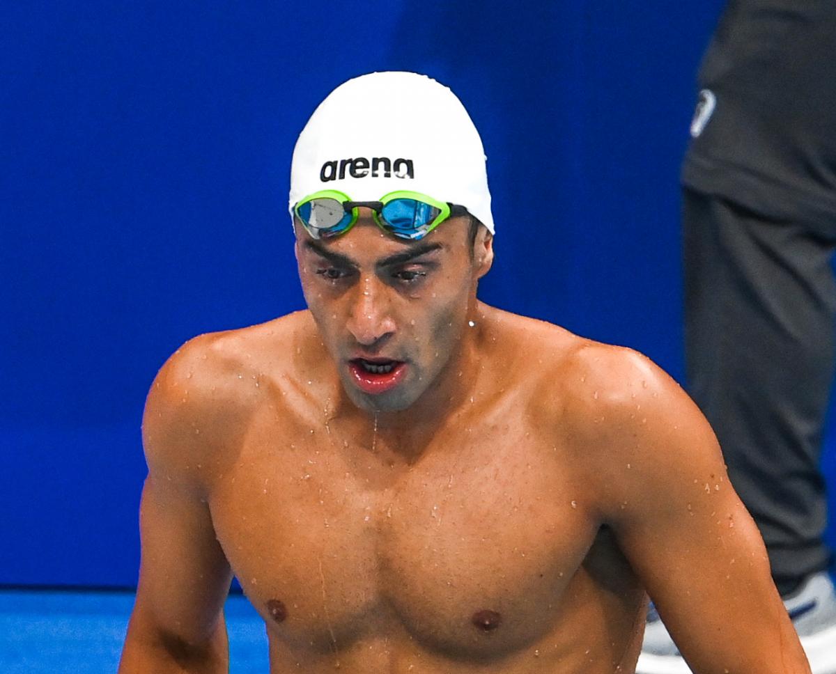 Ibrahim Al Hussein coming out of the pool after a race