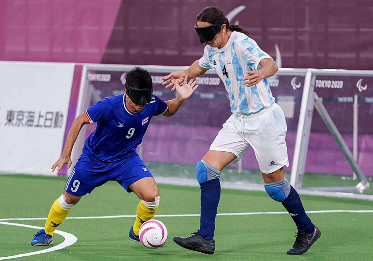 Froilan Padilla dribbles the ball past a rival