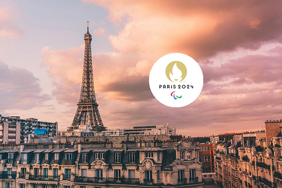 A photo of city of Paris with Paris 2024 Paralympic Games Emblem