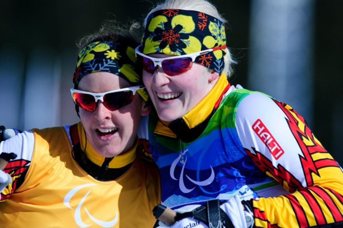 Courtney Knight in Vancouver Courtney Knight posing with her guide Andrea Bundon at the 2012 Vancouver Paralympic Winter Games