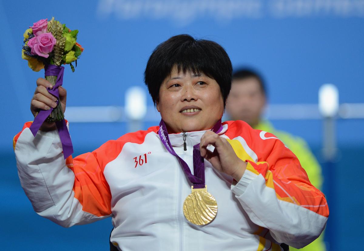  Tzu-Hui Lin wins gold at London 2012