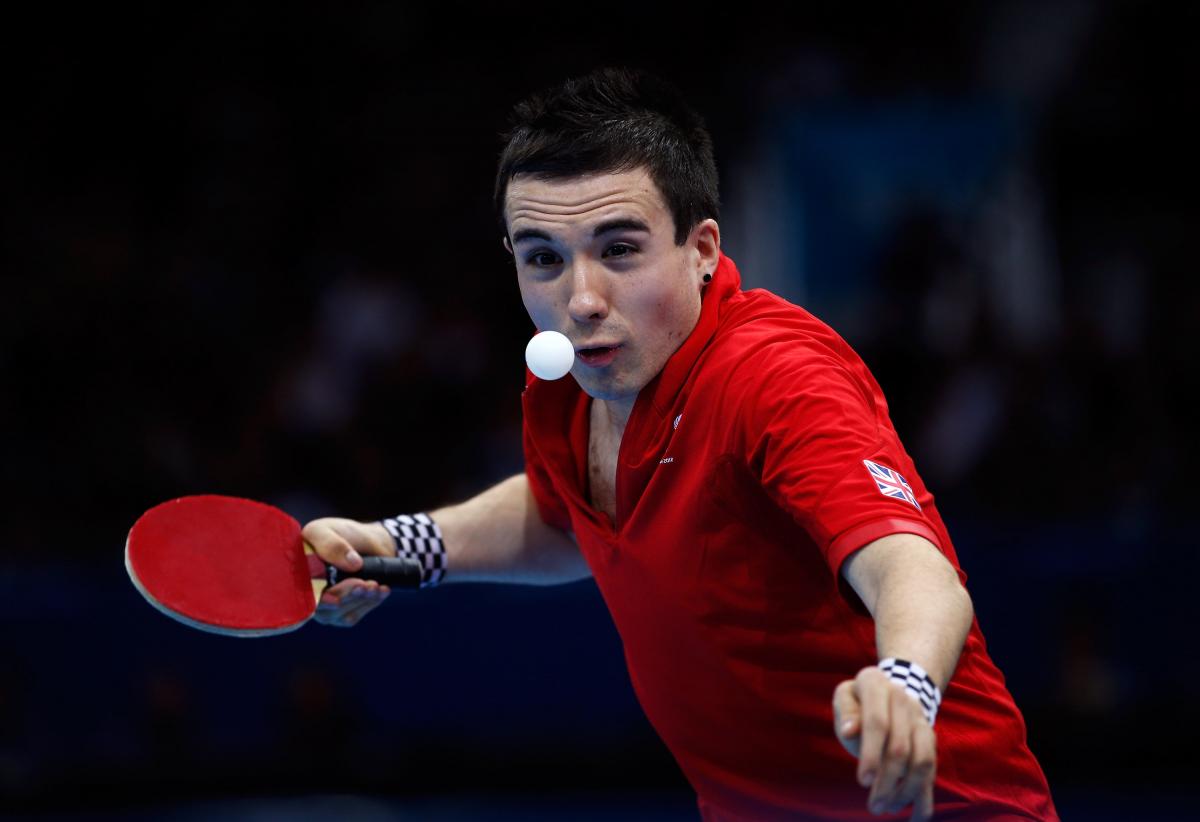 This table tennis player shows that “nothing is impossible