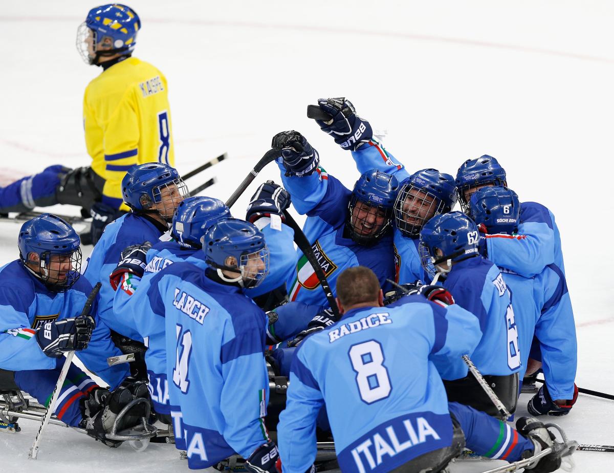 Italy's ice sledge hockey team