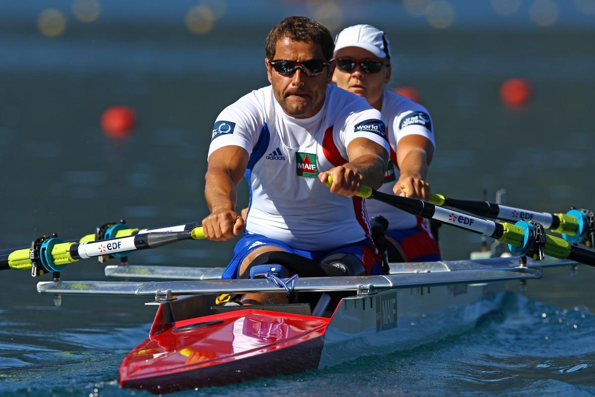 Perle Bouge and Stephane Tardieu of France - rowing