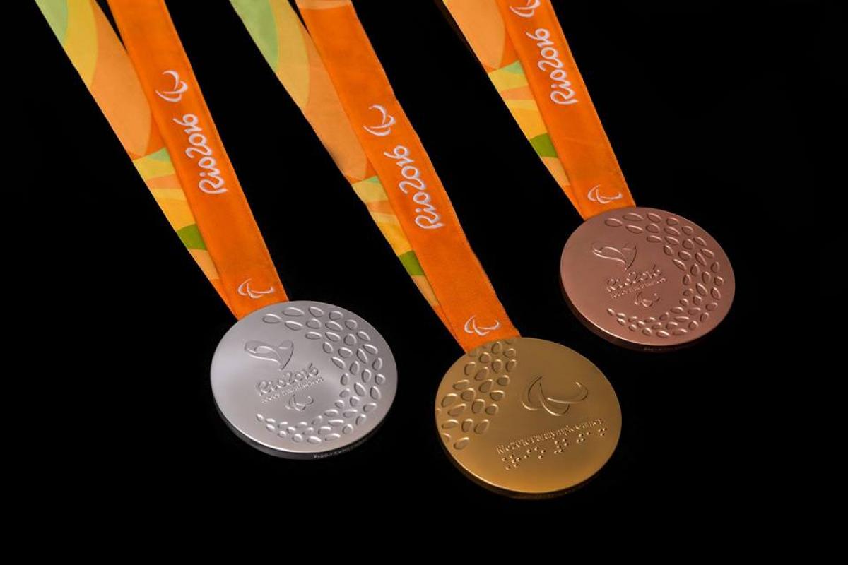 Rio 16 Paralympic Medals Official Photos History
