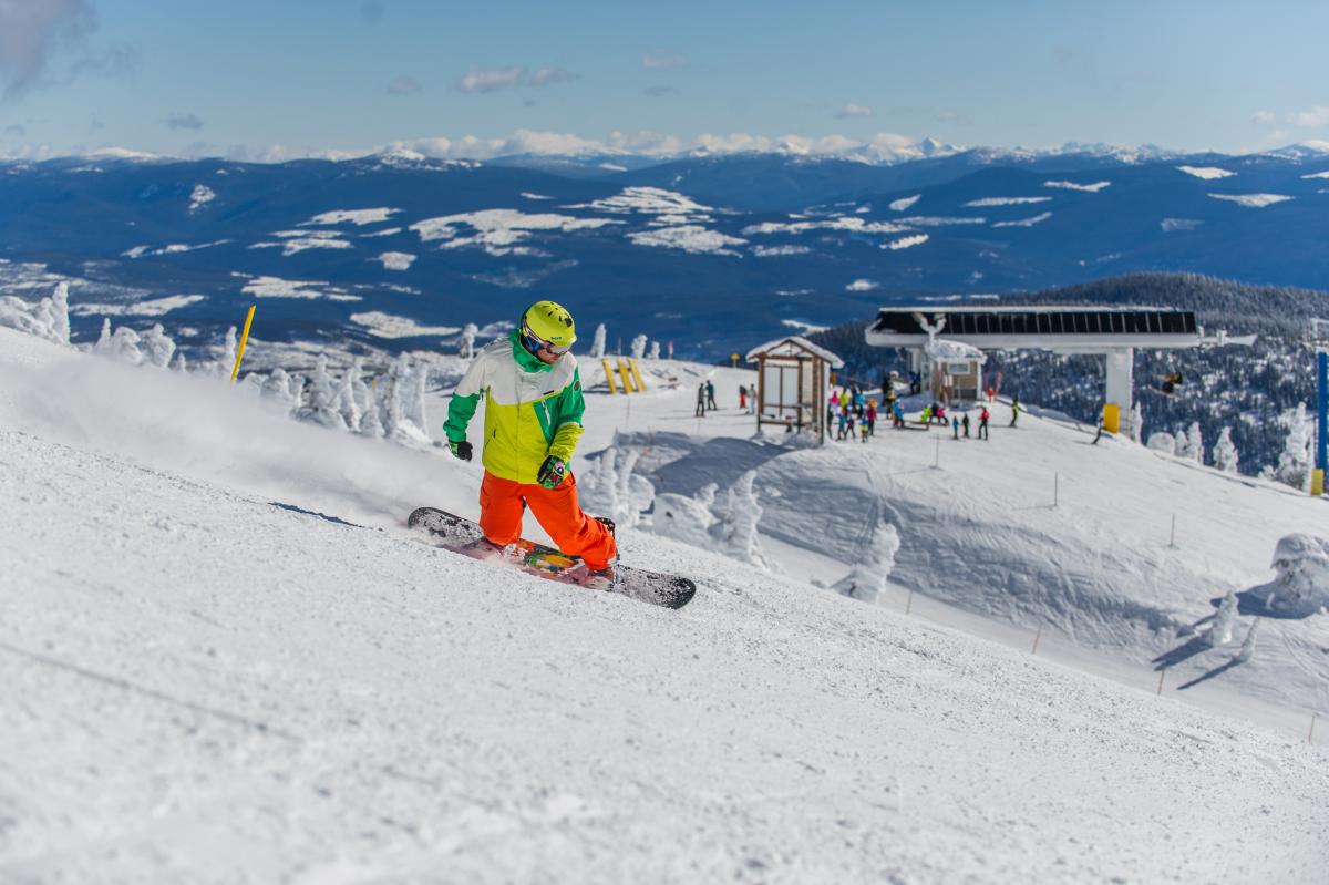 Big White, Canada, will host the 2017 World Para Snowboard Championships.