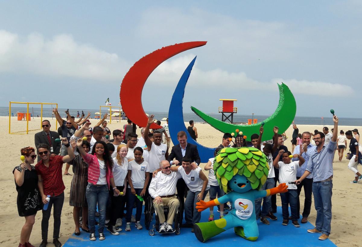 Agitos symbol unveiled on Copacabana Beach. 