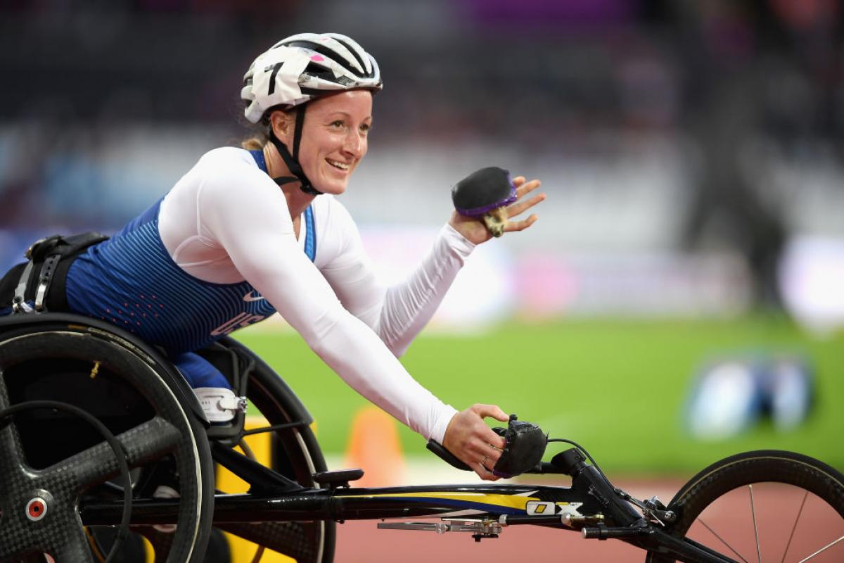 Tatyana McFadden of the United States celebrates winning a gold medal in the Women's 800m T54 Final at the London 2017 World Para Athletics Championships.