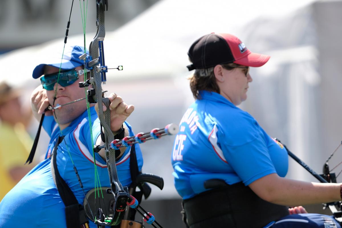 male Para archers David Drahoninsky and Sarka Musilova 