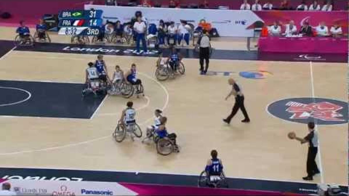 Wheelchair Basketball - Women's Quarter-FInal - BRA versus FRA - London 2012 Paralympic Games